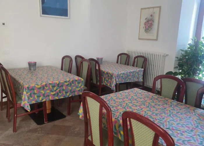 Ca' Tunin- Ideale Per Il Trenino Rosso- A Pochi Minuti A Piedi Dalla Stazione *
